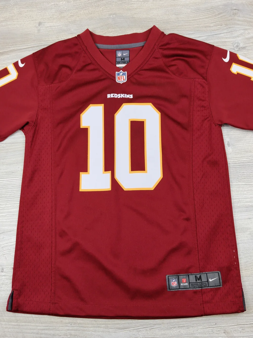 Nike Washington Redskins Robert Griffin III #10 Youth Jersey Size Medium 10-12